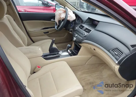 2011 Honda Accord 2.4 Lx из США, поврежденный, VIN 1HGCP2F36BA041723